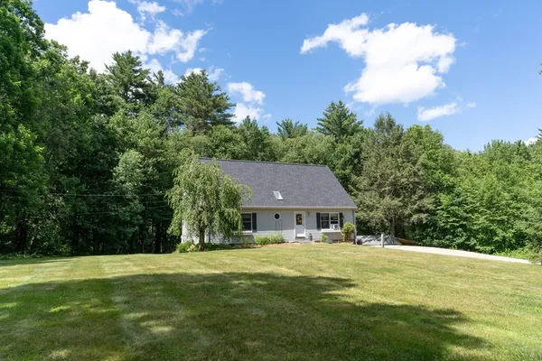 $599,000 | 1 Barefoot Lane, Brookfield, MA 01506