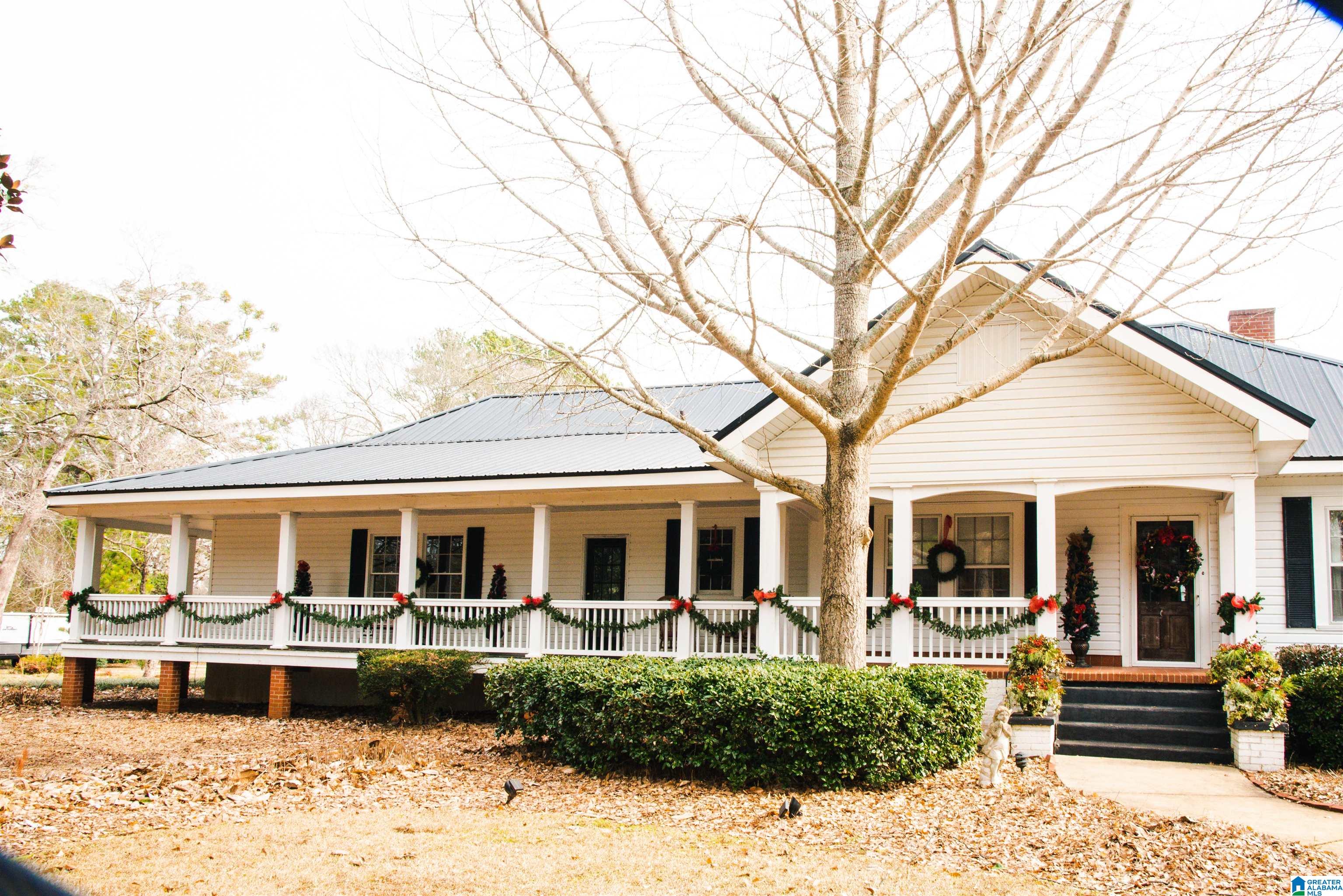 18 Lake Louise Road Sylacauga, AL 35150 - Photo 2 of 80