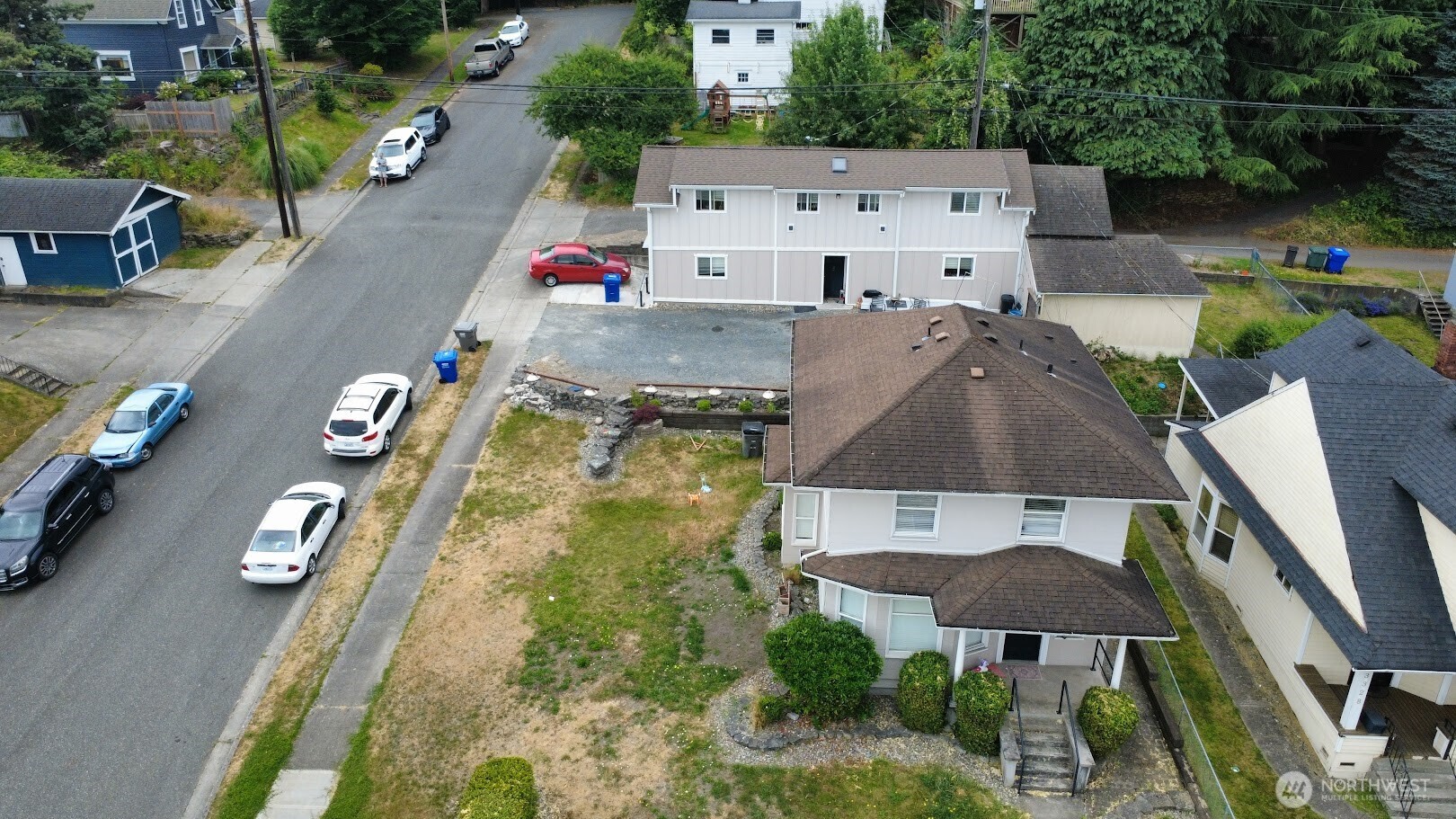 3330 Rucker Avenue Everett, WA 98201 - Photo 2 of 21