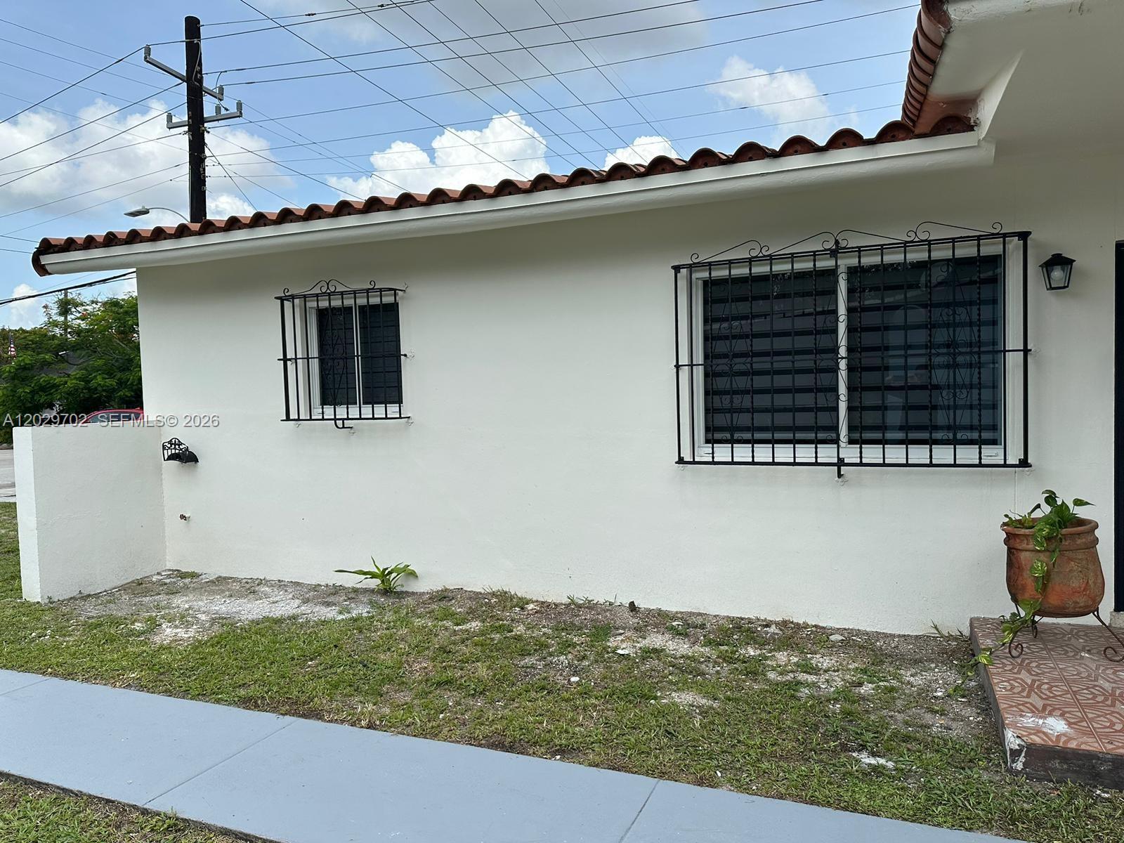 7073 Southwest 4th Street, Unit 1 Miami, FL 33144 - Photo 4 of 19