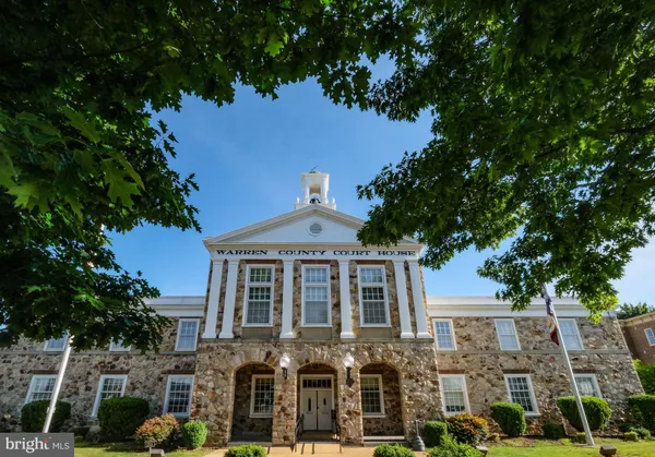 $575,000 | 143 Cardinal Wind Drive, Front Royal, VA 22630