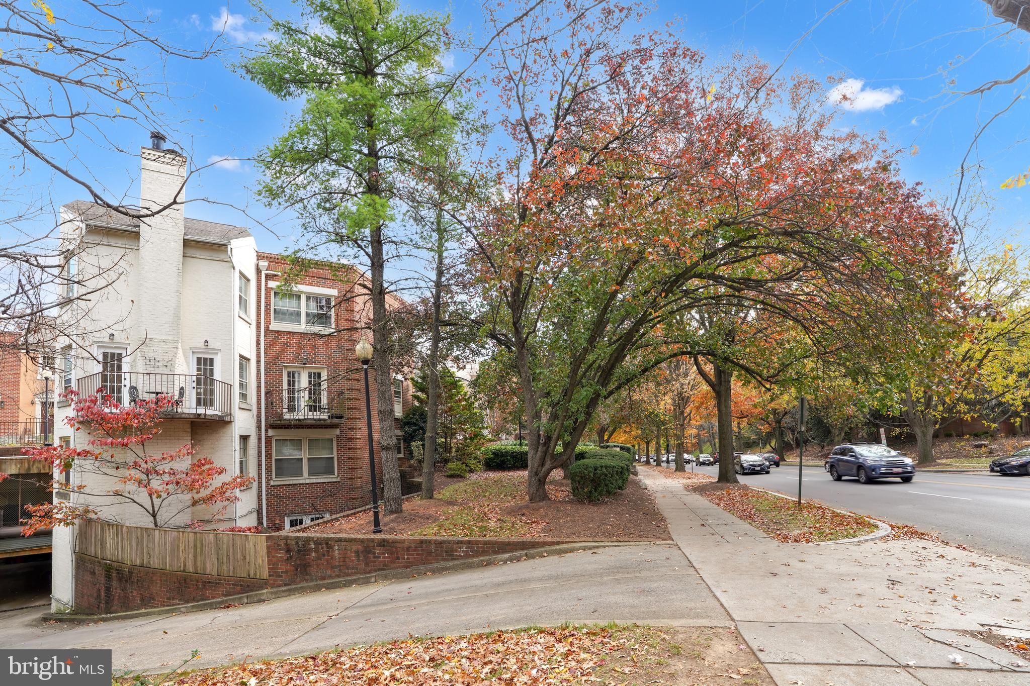 4339 Massachusetts Avenue Northwest, Unit 4339 Washington, DC 20016 - Photo 23 of 25