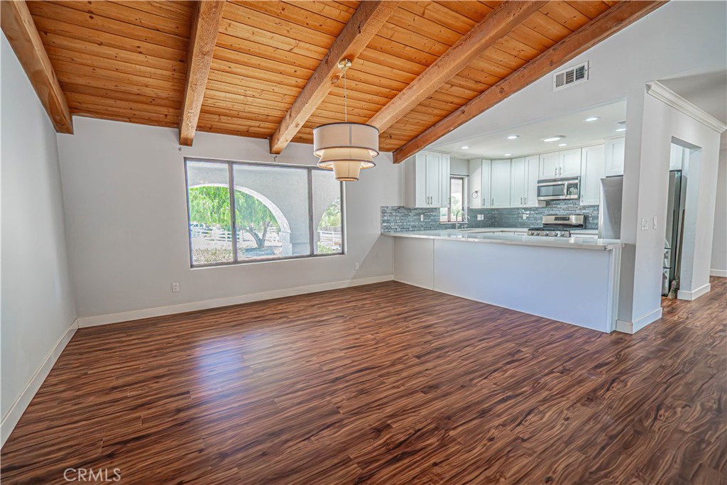 11820 Darling Road Agua Dulce, CA 91390 - Photo 14 of 47