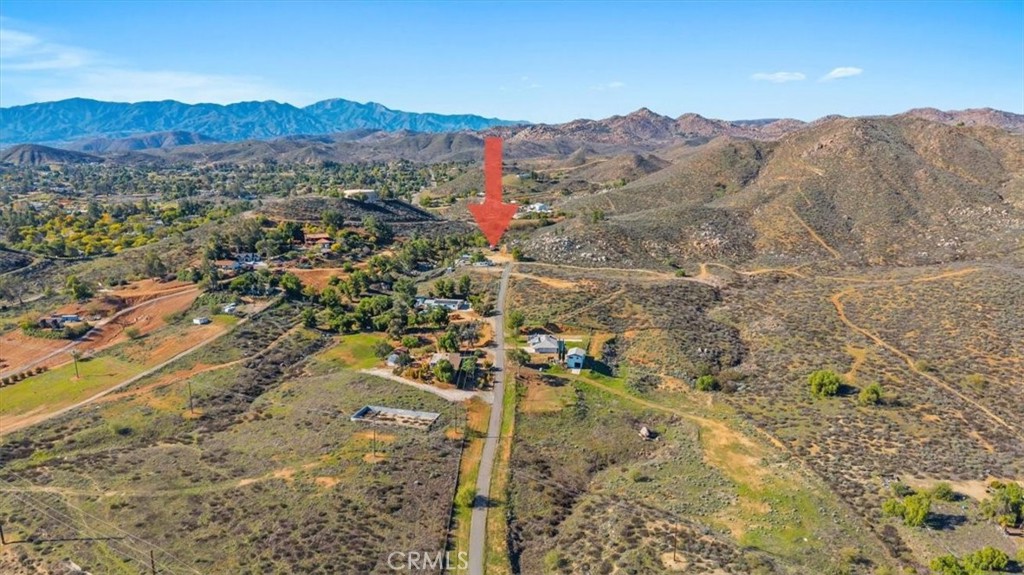 0 Kimes Lane Perris, CA 92570 - Photo 18 of 21 a view of a city with mountain