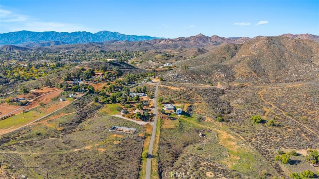 0 Kimes Lane Perris, CA 92570 - Photo 4 of 17 a view of a city with mountain