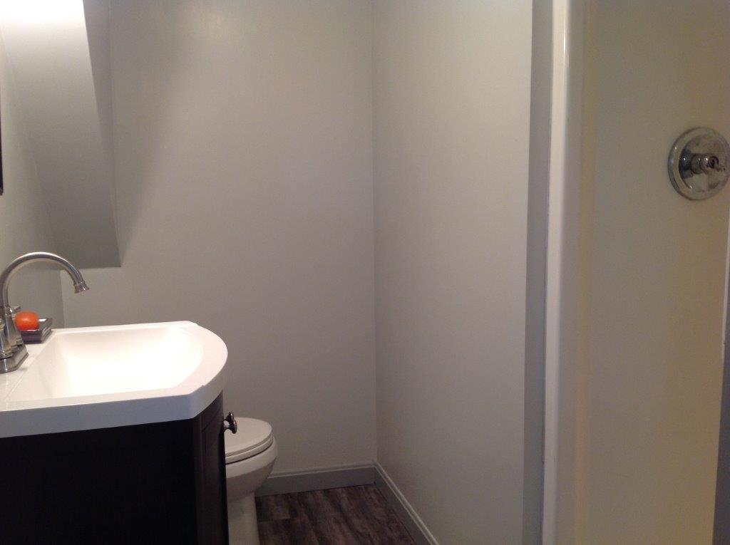 44 Mutton Lane Clinton, ME 04927 - Photo 17 of 31 Full Bath