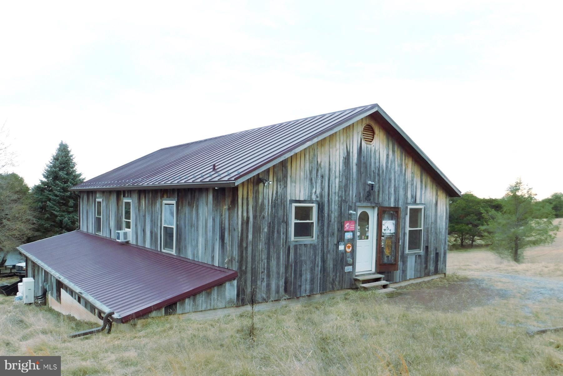 290 Howards Chapel Road Winchester, VA 22603 - Photo 21 of 30 Guest House Loft Entrance