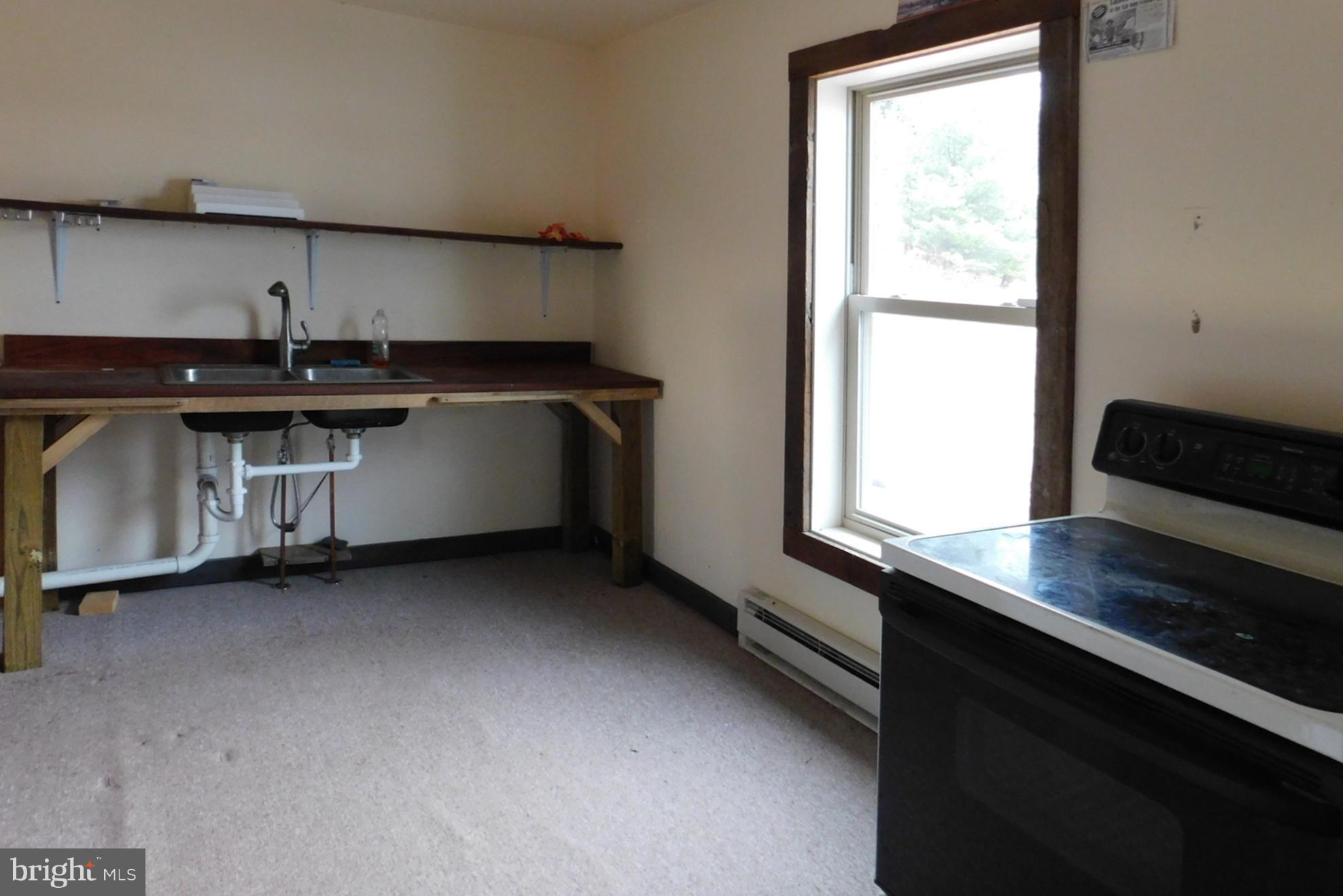 290 Howards Chapel Road Winchester, VA 22603 - Photo 26 of 30 Guest House Kitchen 16'x10'