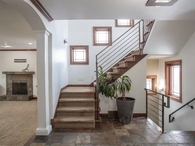 $1,250,000 | 1750 Limestone Trail, De Pere, WI 54115