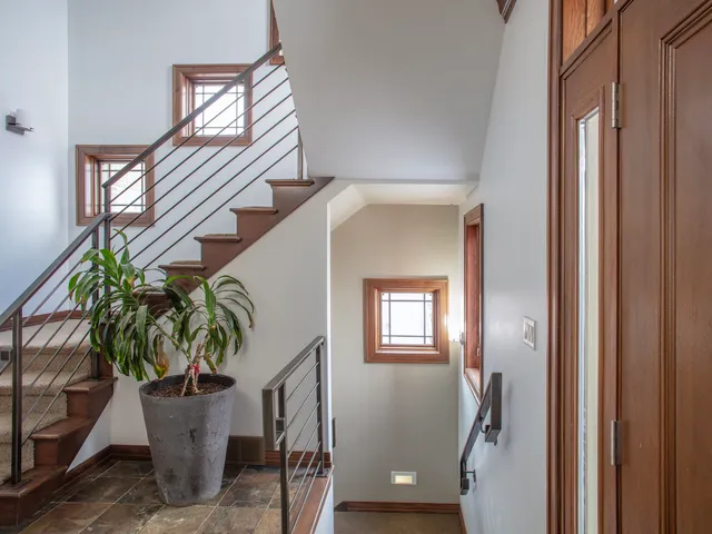 $1,250,000 | 1750 Limestone Trail, De Pere, WI 54115