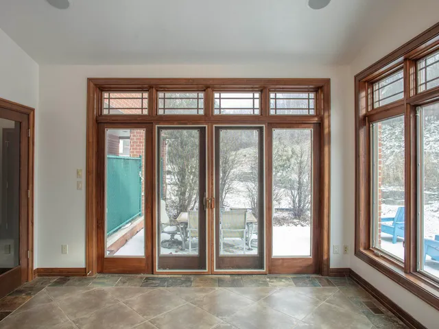 $1,250,000 | 1750 Limestone Trail, De Pere, WI 54115