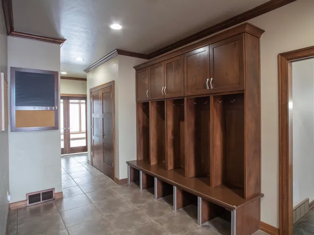 $1,250,000 | 1750 Limestone Trail, De Pere, WI 54115