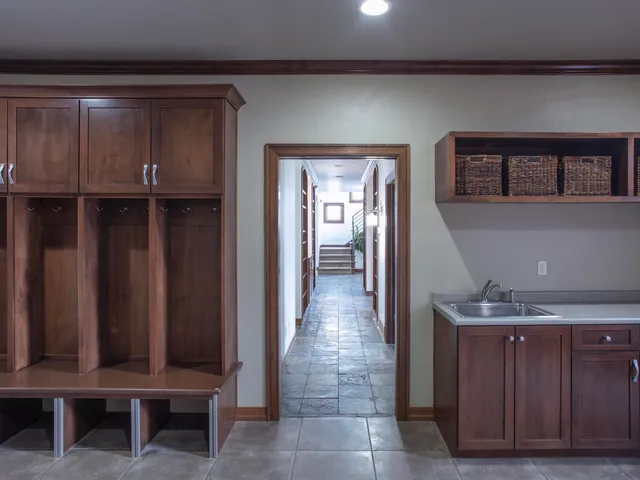 $1,250,000 | 1750 Limestone Trail, De Pere, WI 54115