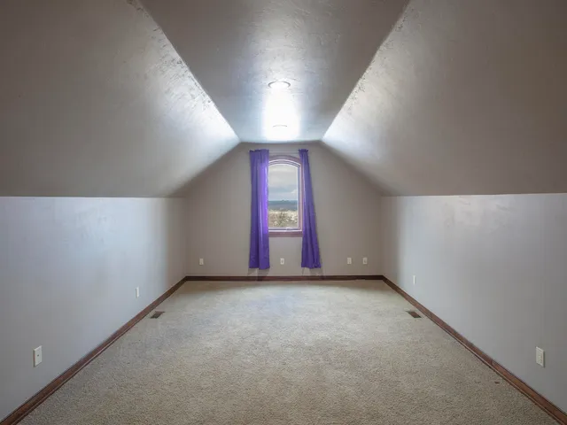 $1,250,000 | 1750 Limestone Trail, De Pere, WI 54115