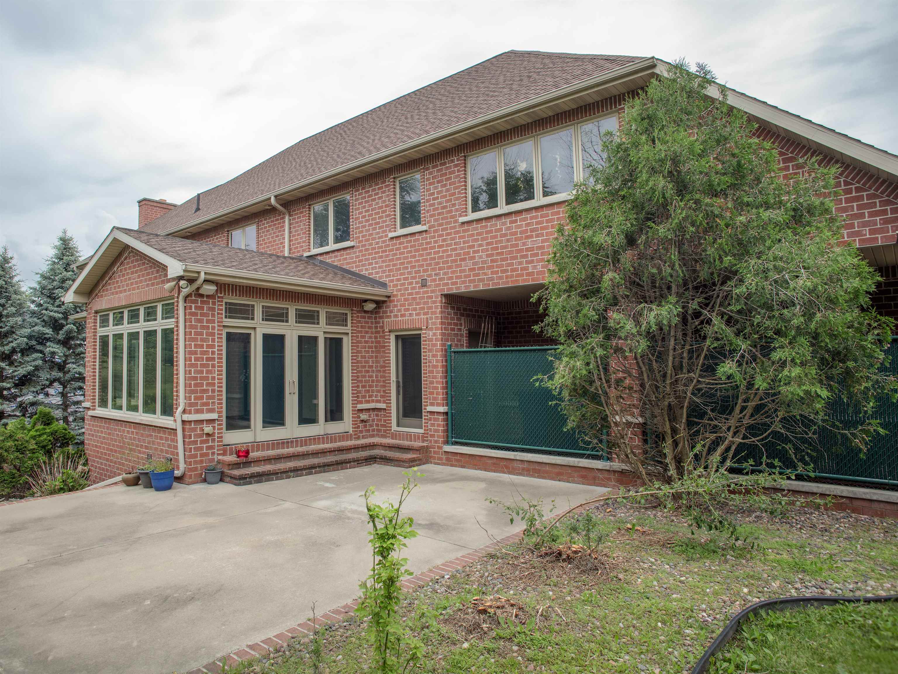 1750 Limestone Trail De Pere, WI 54115 - Photo 7 of 89