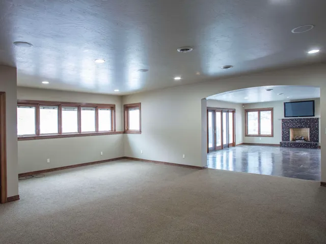 $1,250,000 | 1750 Limestone Trail, De Pere, WI 54115