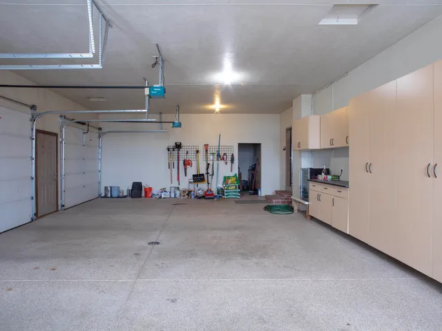 $1,250,000 | 1750 Limestone Trail, De Pere, WI 54115