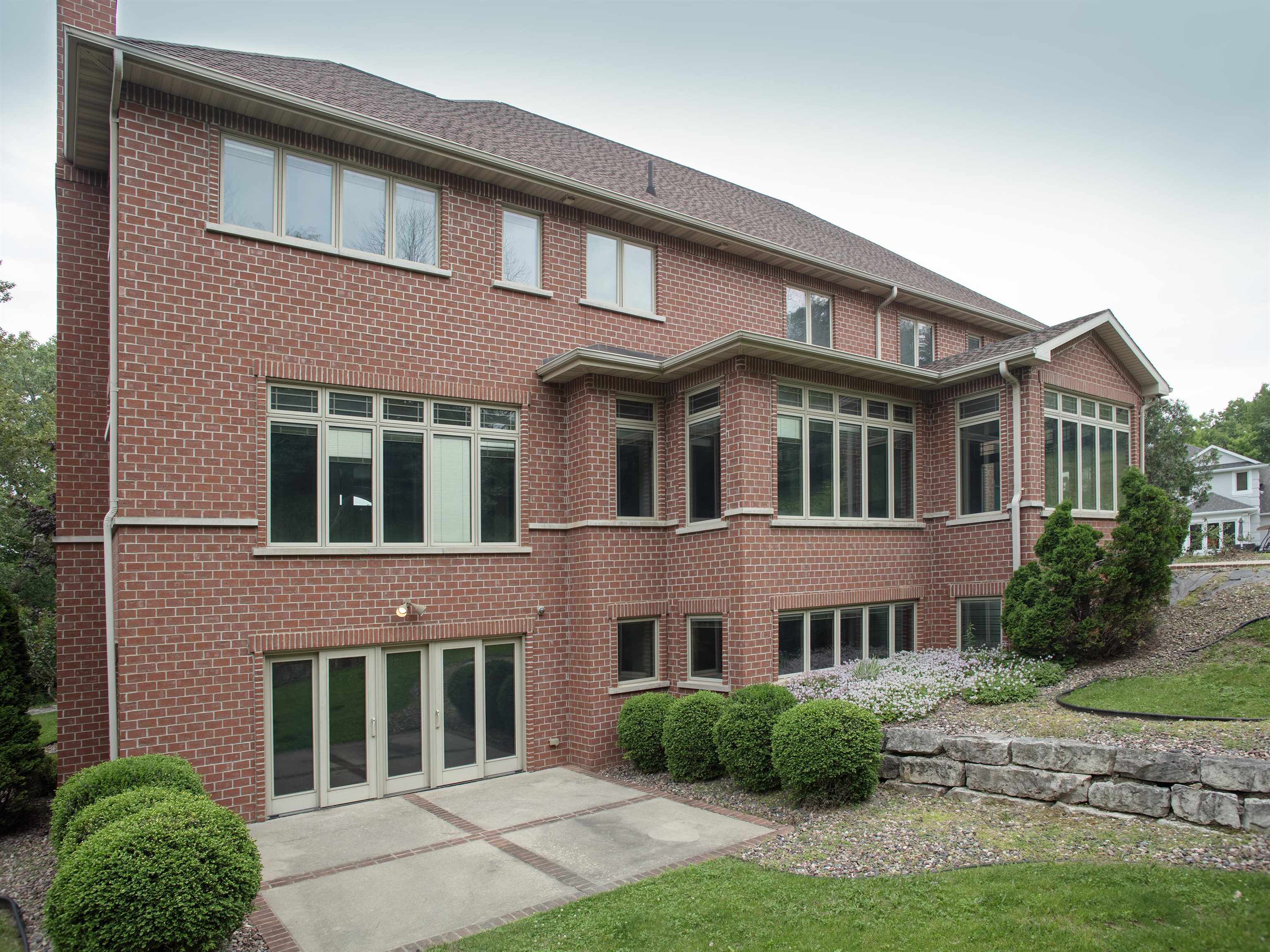 1750 Limestone Trail De Pere, WI 54115 - Photo 10 of 89