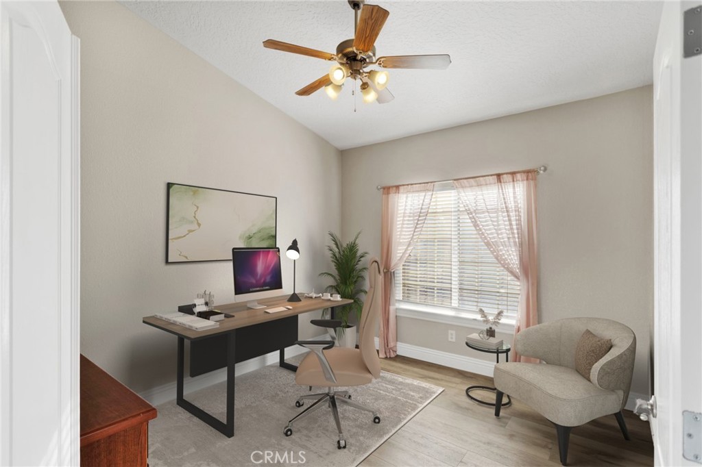 14305 Bochee Road Apple Valley, CA 92307 - Photo 16 of 44