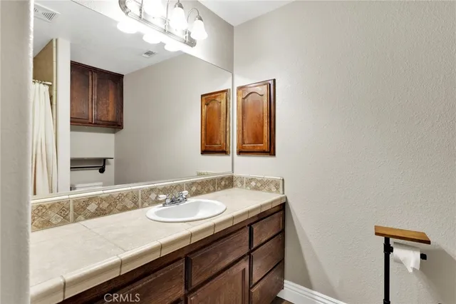 $639,900 | 14305 Bochee Road, Apple Valley, CA 92307