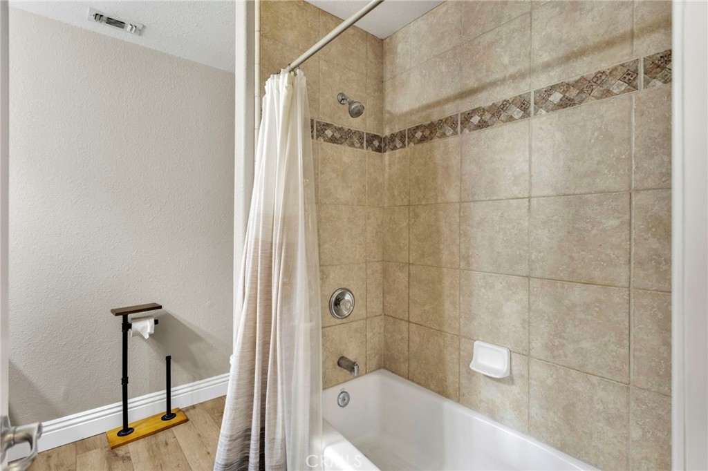 14305 Bochee Road Apple Valley, CA 92307 - Photo 22 of 44