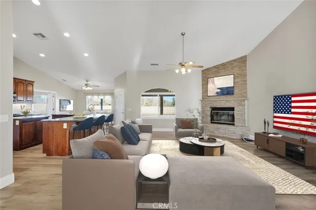 $639,900 | 14305 Bochee Road, Apple Valley, CA 92307