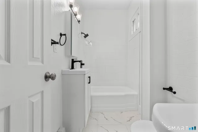 $334,900 | 55 Lewis Avenue, Meriden, CT 06451