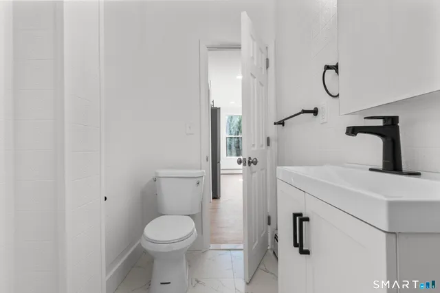 $334,900 | 55 Lewis Avenue, Meriden, CT 06451