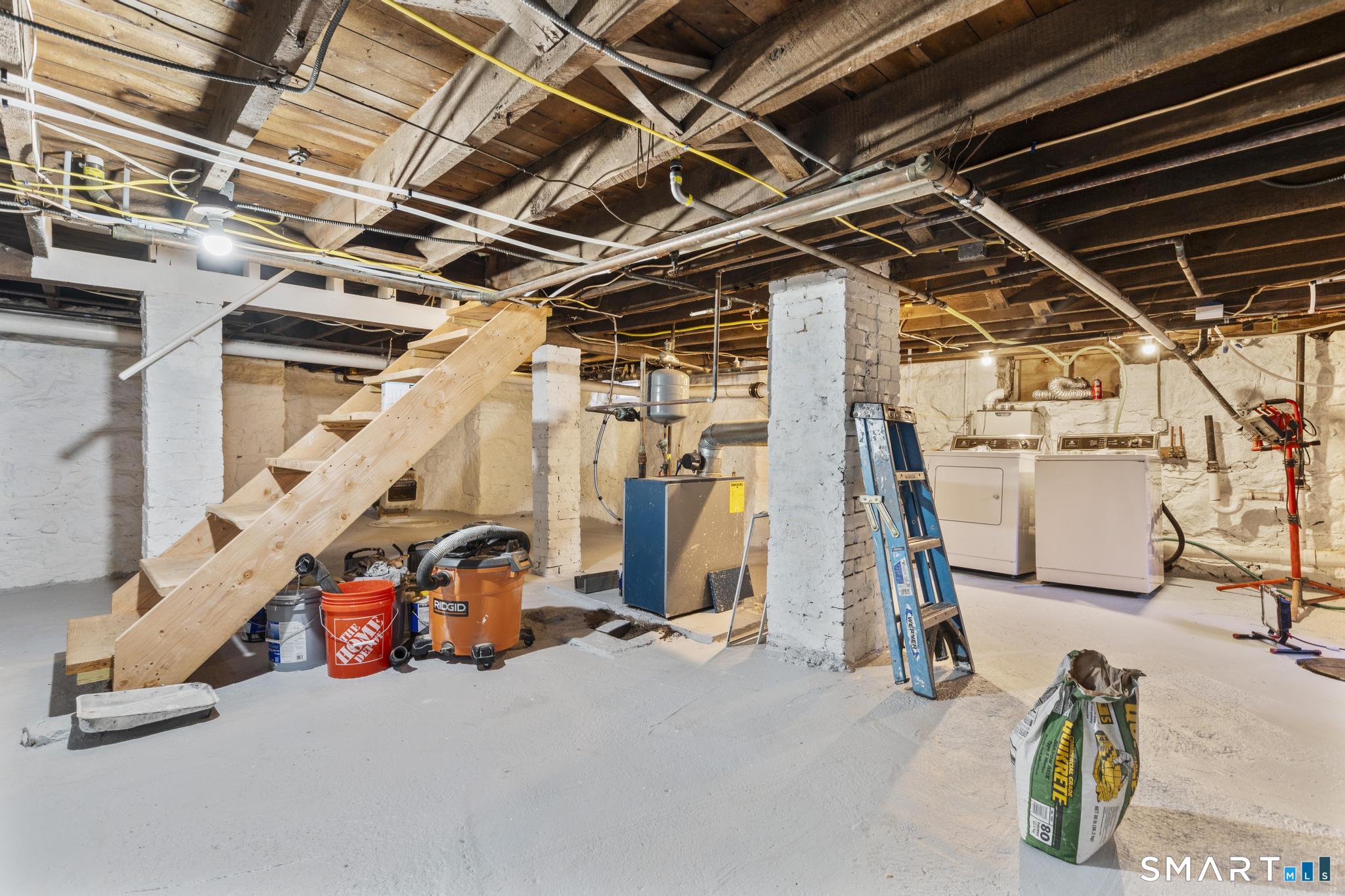 55 Lewis Avenue Meriden, CT 06451 - Photo 32 of 37