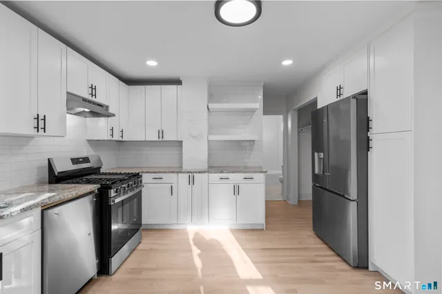 $334,900 | 55 Lewis Avenue, Meriden, CT 06451