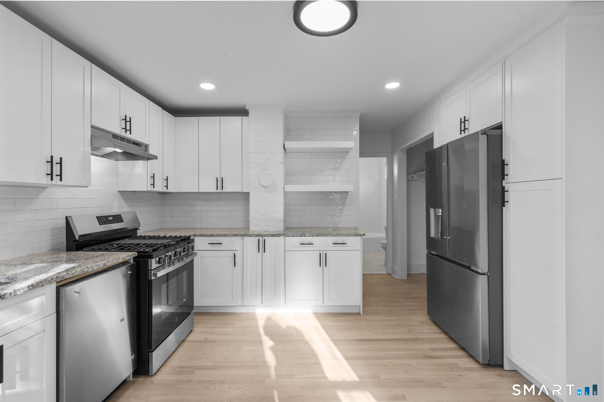 55 Lewis Avenue Meriden, CT 06451 - Photo 8 of 37