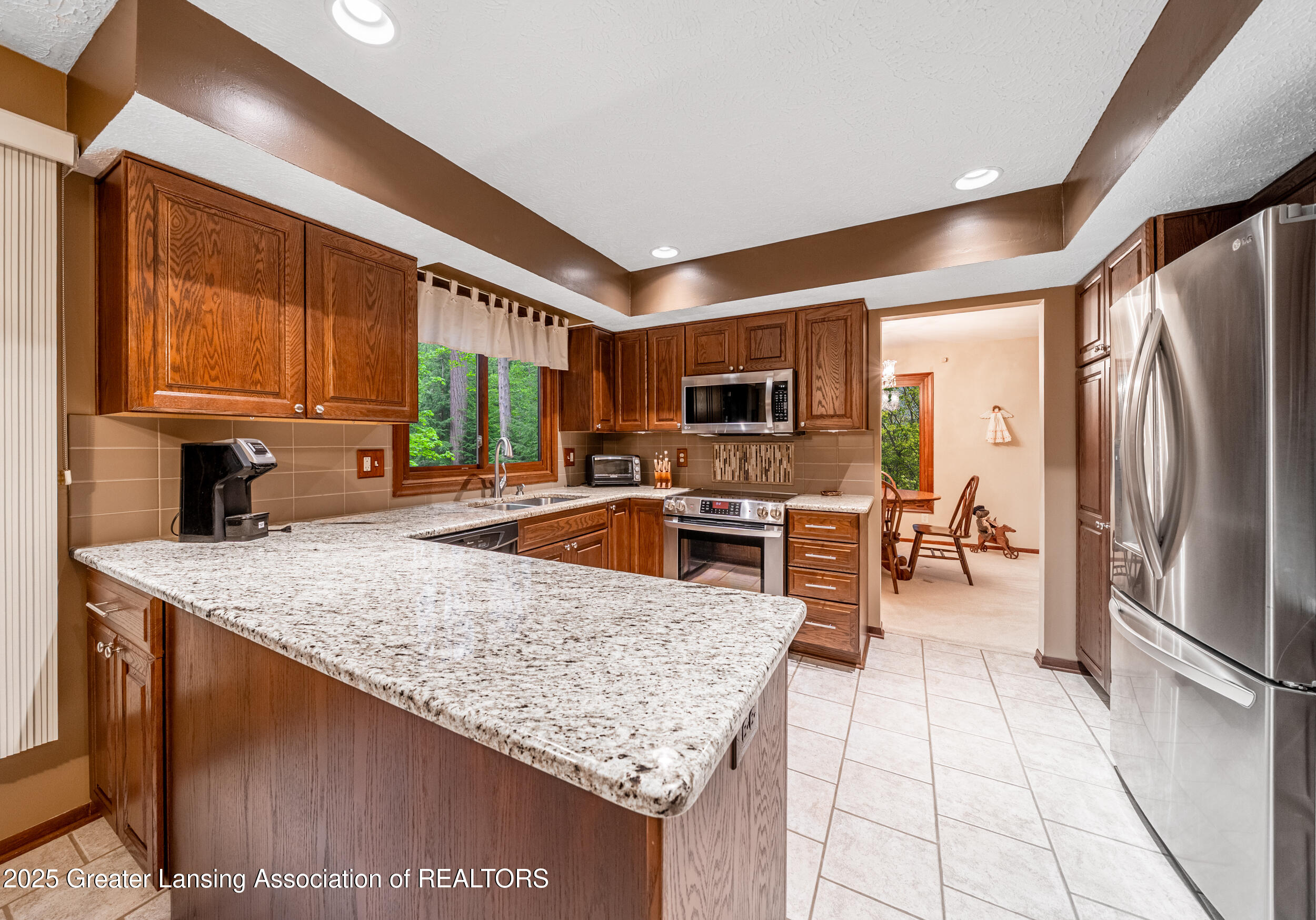 4715 Meridian Road Okemos, MI 48864 - Photo 3 of 41 Kitchen