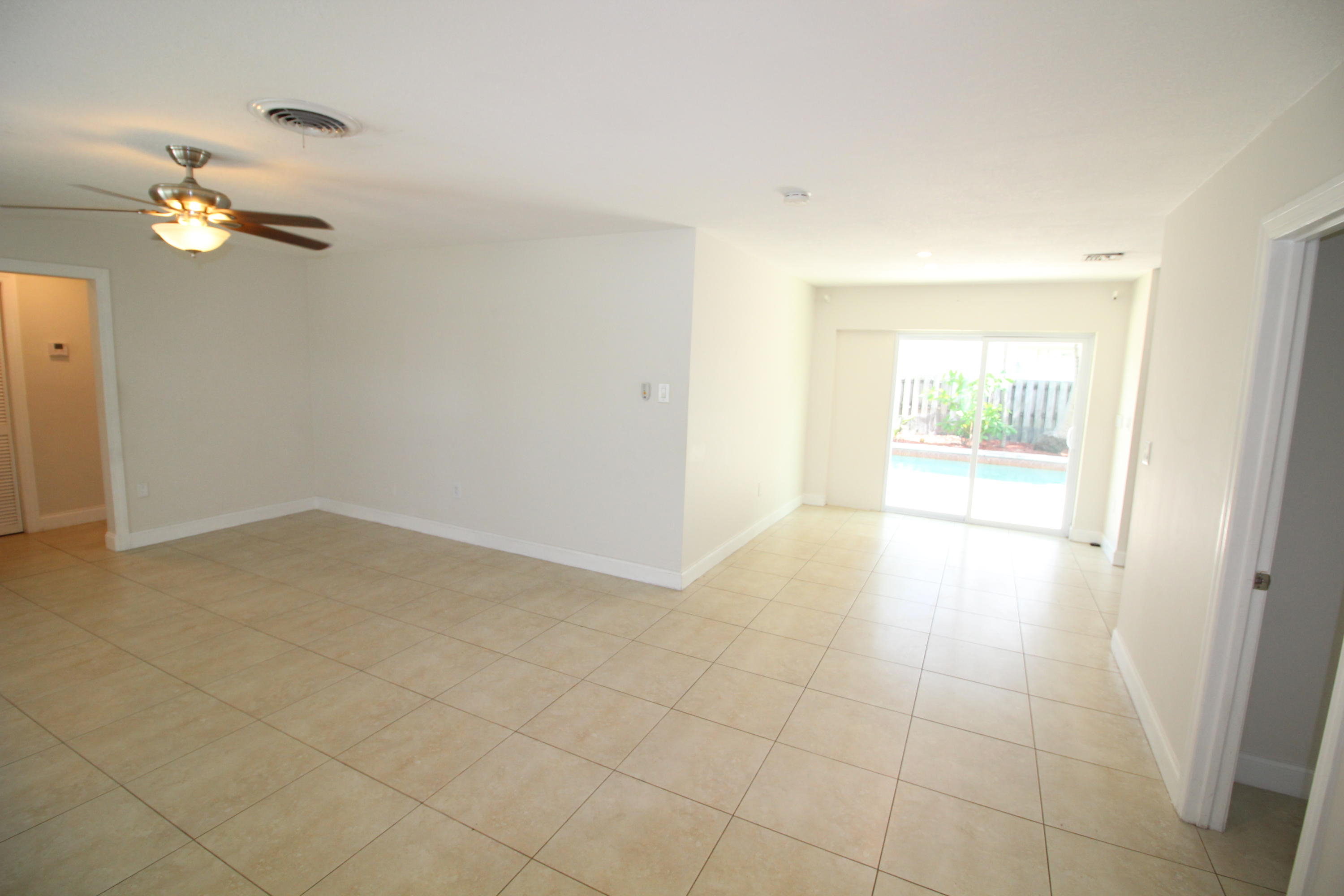 53 Palamino Circle Boca Raton, FL 33487 - Photo 12 of 35 IMG_2789