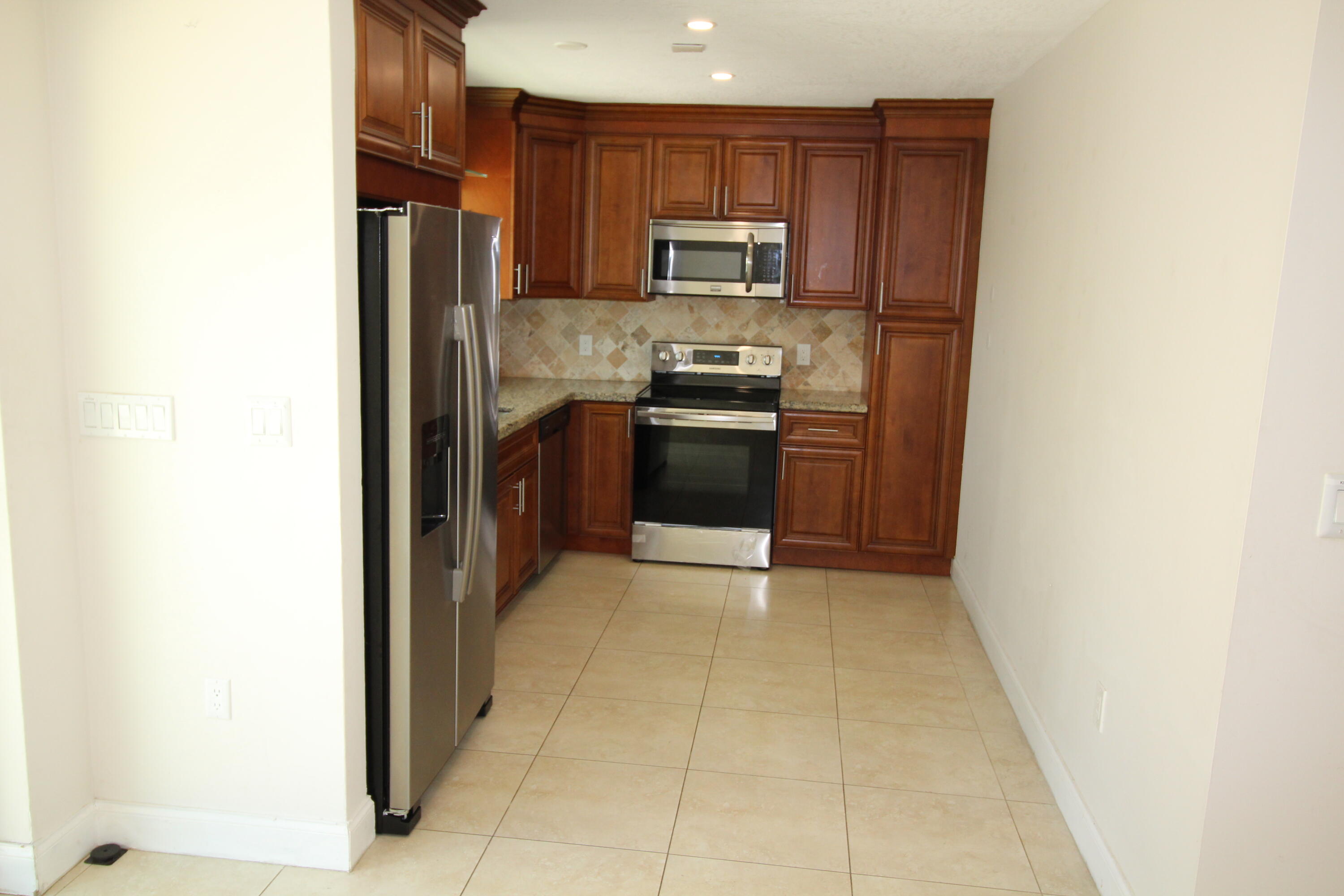 53 Palamino Circle Boca Raton, FL 33487 - Photo 15 of 35 IMG_2781