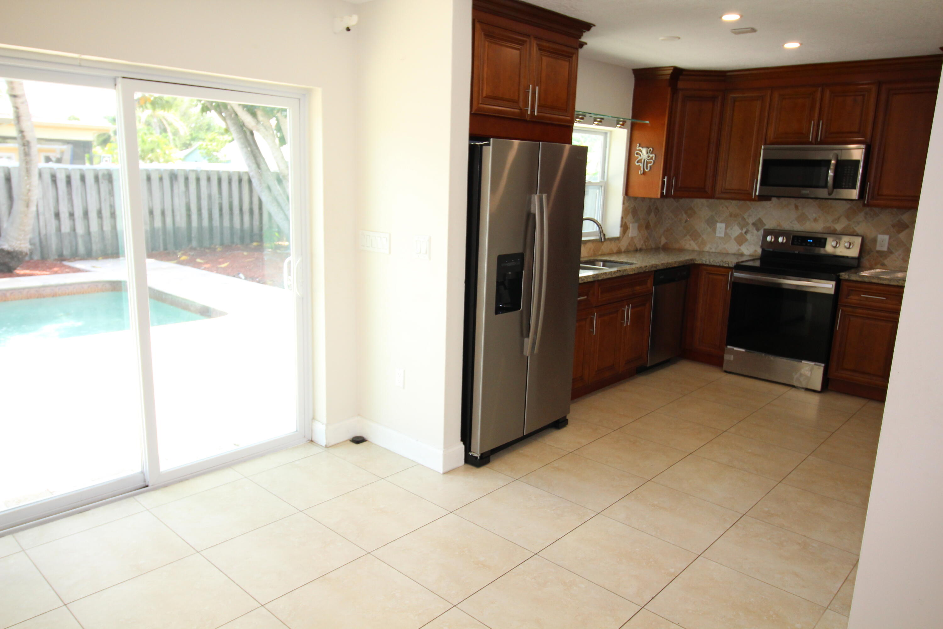 53 Palamino Circle Boca Raton, FL 33487 - Photo 16 of 35 IMG_2780