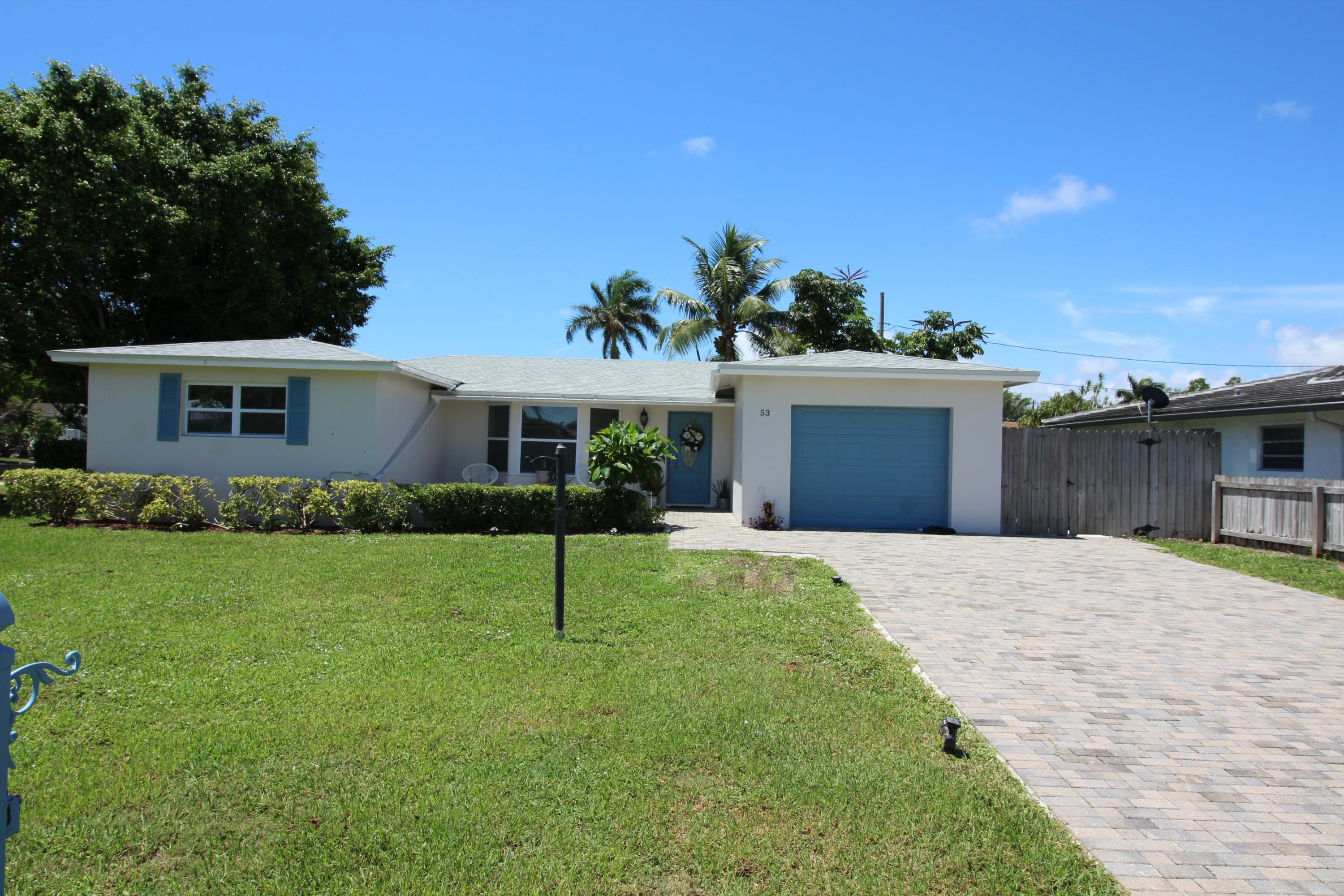 53 Palamino Circle Boca Raton, FL 33487 - Photo 2 of 35 IMG_2756