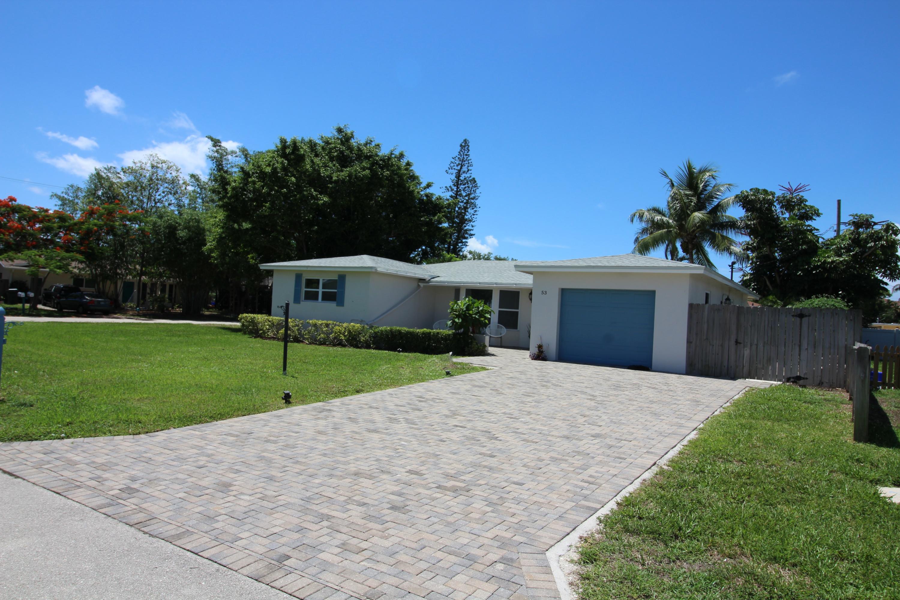 53 Palamino Circle Boca Raton, FL 33487 - Photo 3 of 35 IMG_2754