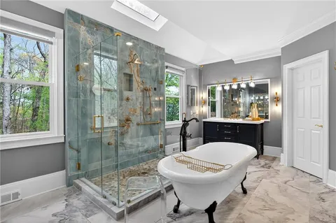 $1,250,000 | 10640 North Edgewater Place, Johns Creek, GA 30097