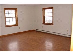 20 R Brian Avenue, Unit 20 Derry, NH 03038 - Photo 6 of 9