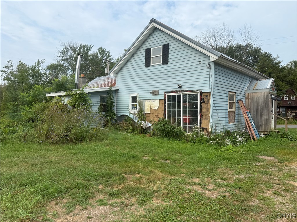 642 Towne Road Pulaski, NY 13142 - Photo 2 of 19