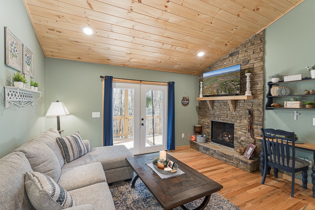 60 Deer Vly Lane Murphy, NC 28906 - Photo 15 of 37