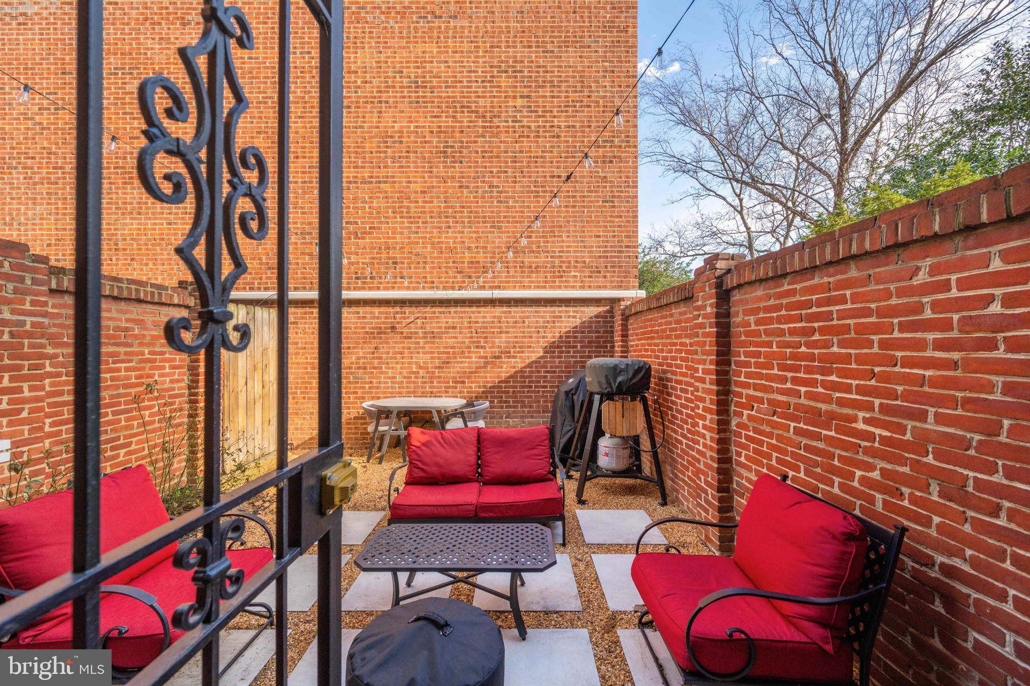 1003 Pendleton Street Alexandria, VA 22314 - Photo 50 of 67