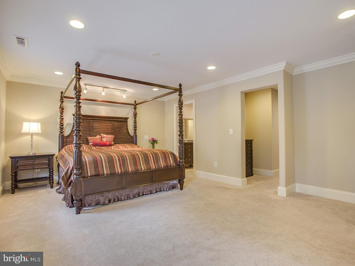 963 Lincoln Avenue Springfield, PA 19064 - Photo 13 of 25 Gallery Image 13