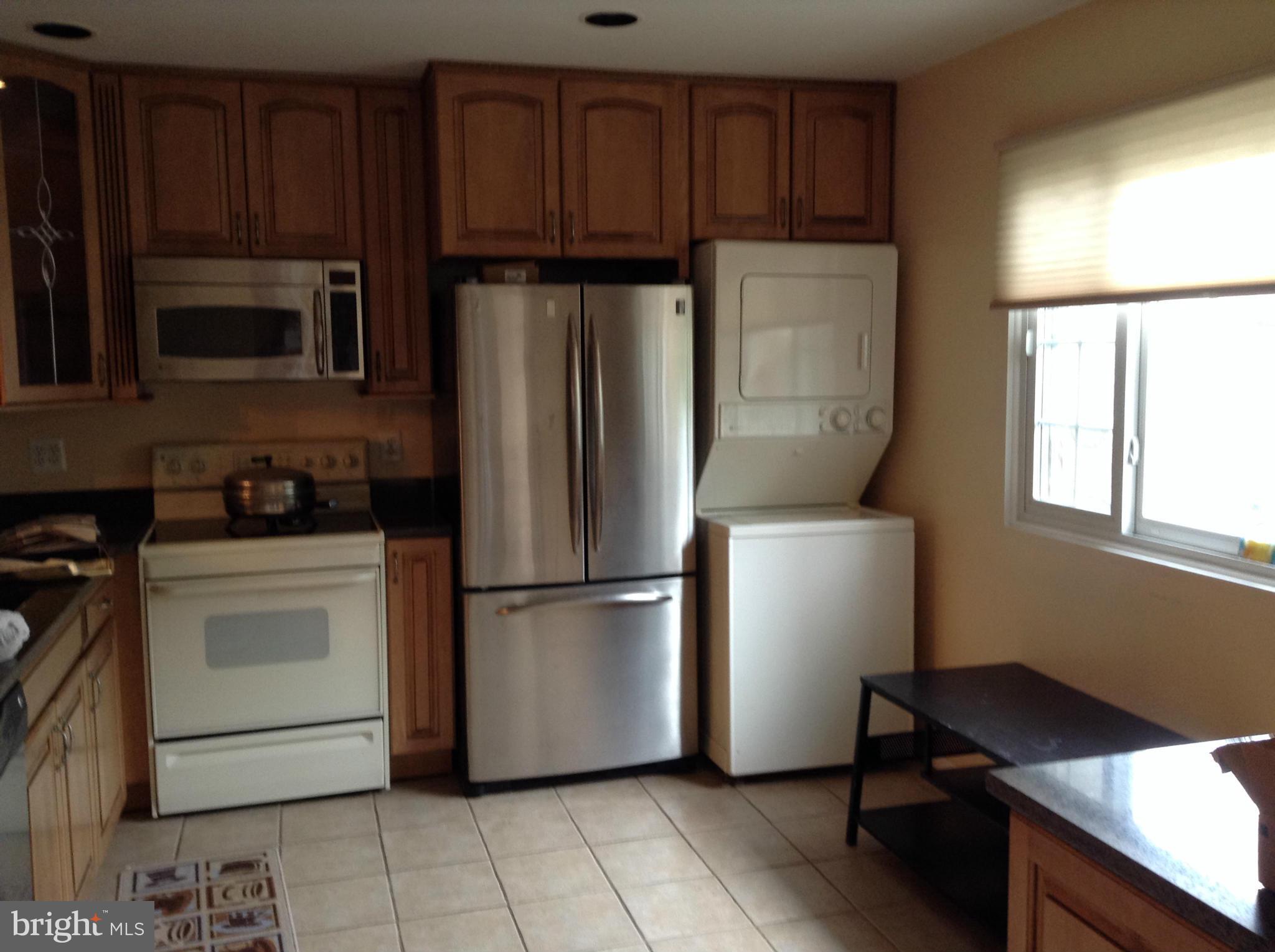 27 Old Sound Road Joppa, MD 21085 - Photo 6 of 20 Kitchen