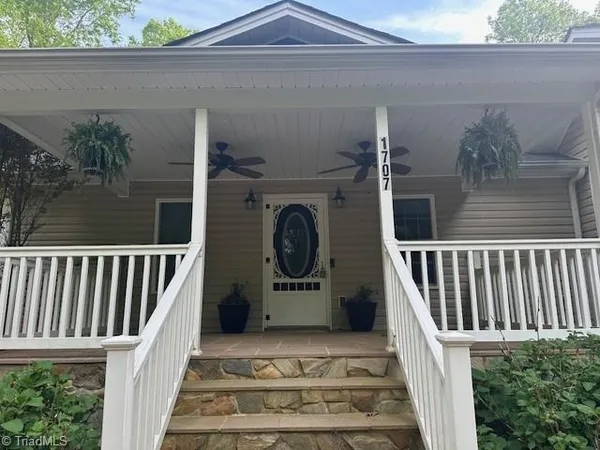 $475,000 | 1707 Land Estates Drive, Staley, NC 27355