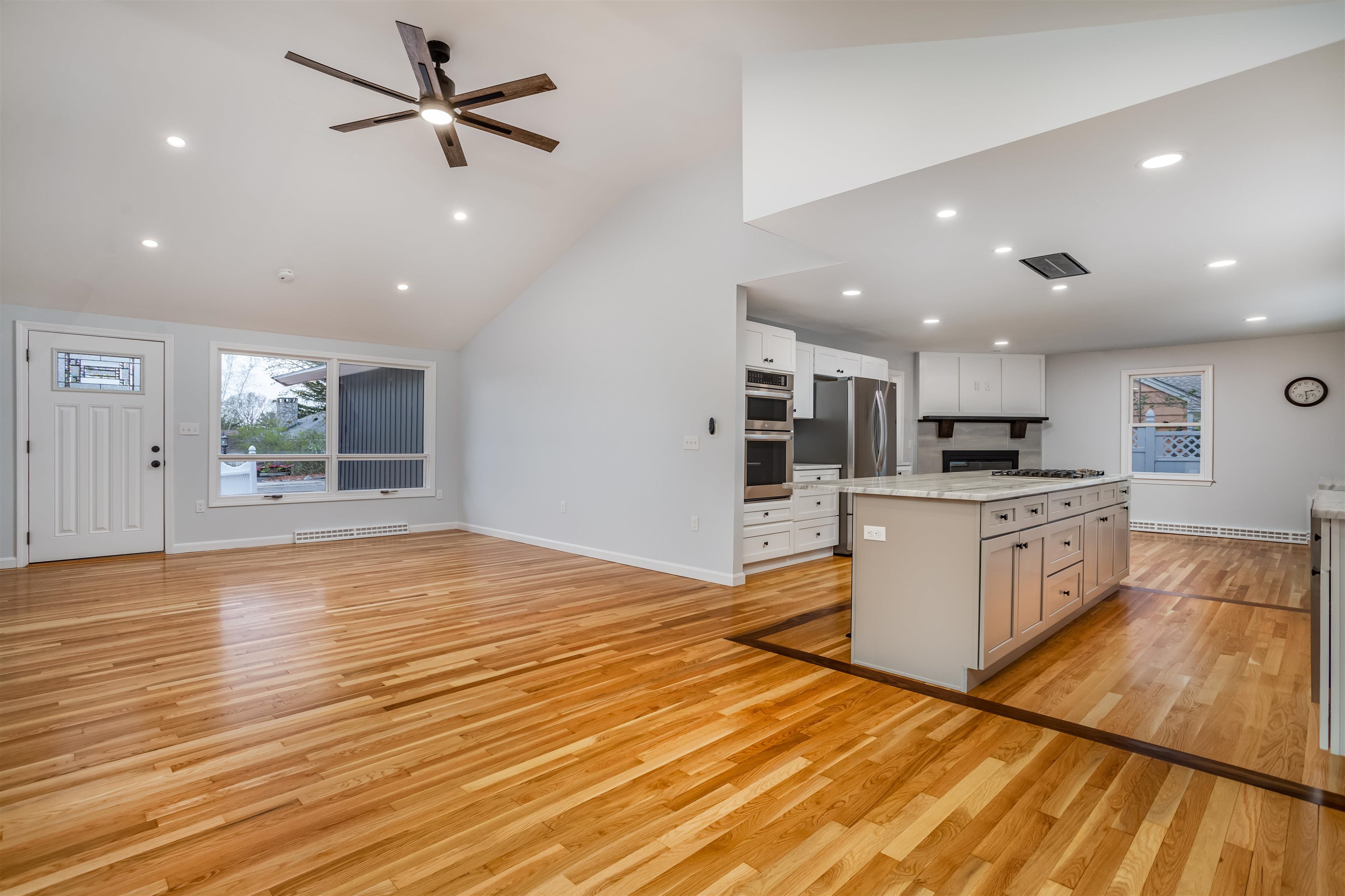 195 High Ridge Road Manchester, NH 03104 - Photo 7 of 40