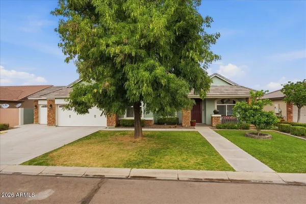$549,000 | 3664 East Meadow Mist Lane, San Tan Valley, AZ 85140