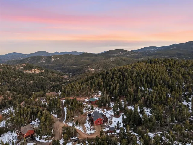 $925,000 | 7051 Ski Trail, Evergreen, CO 80439