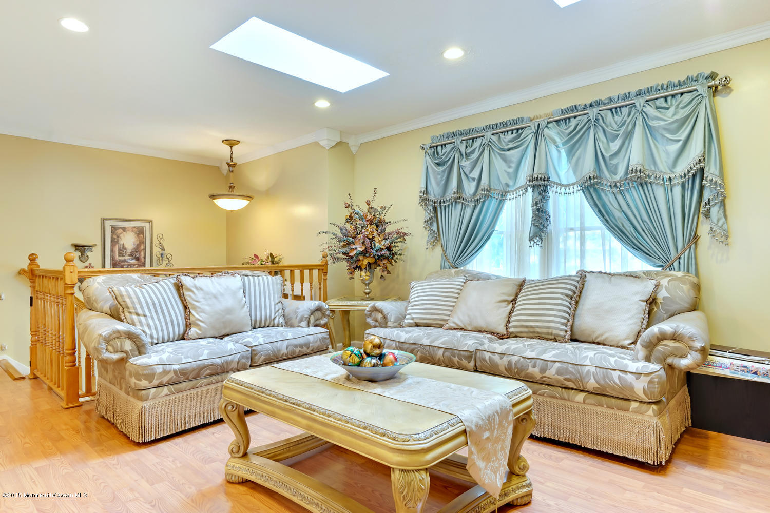 6 Hickory Hill Road Jackson, NJ 08527 - Photo 16 of 53 a living room with furniture and a large window