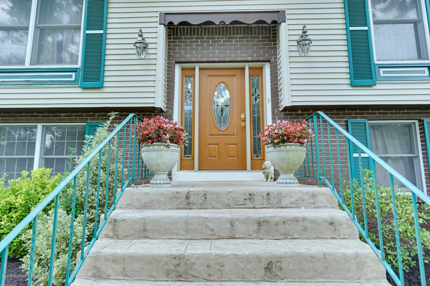6 Hickory Hill Road Jackson, NJ 08527 - Photo 8 of 53 a front view of a house with a garden